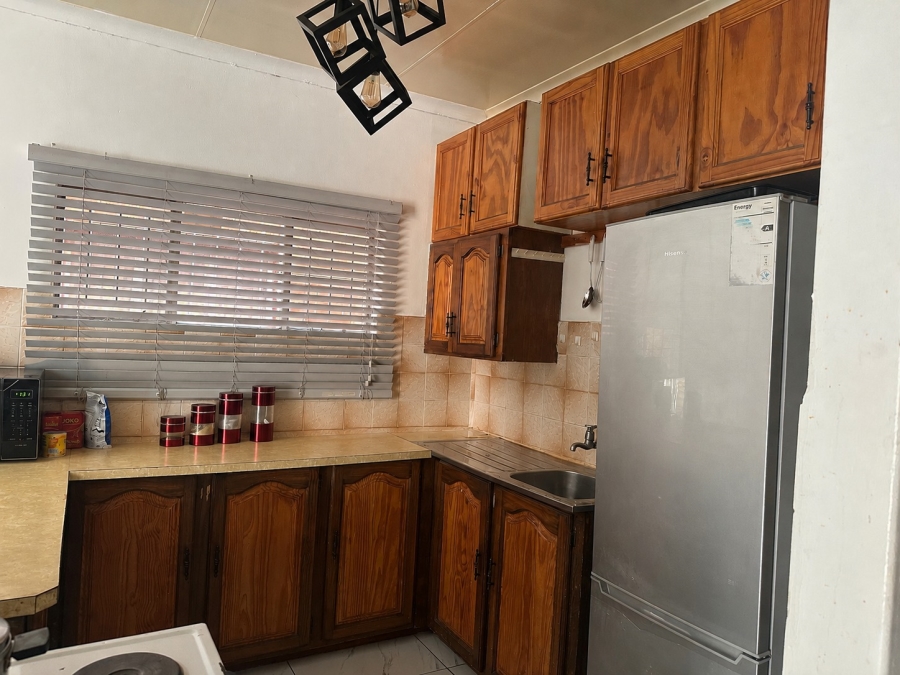 2 Bedroom Property for Sale in Rustenburg Central North West